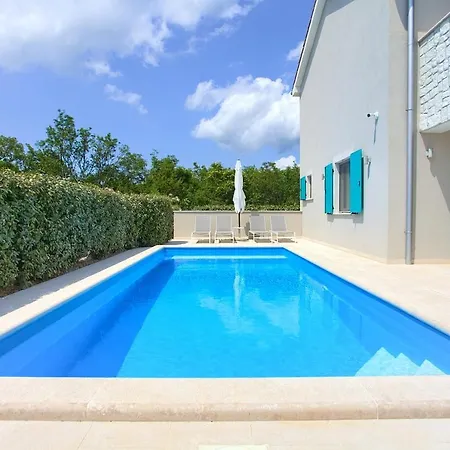 فيلة Casa Ulika *