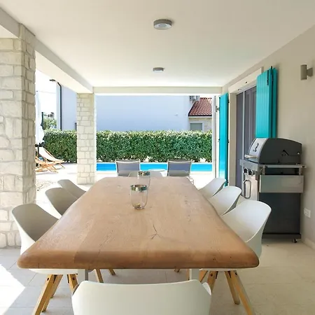 فيلة Casa Ulika Rasopasno