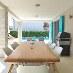 ヴィラ Casa Ulika Rasopasno